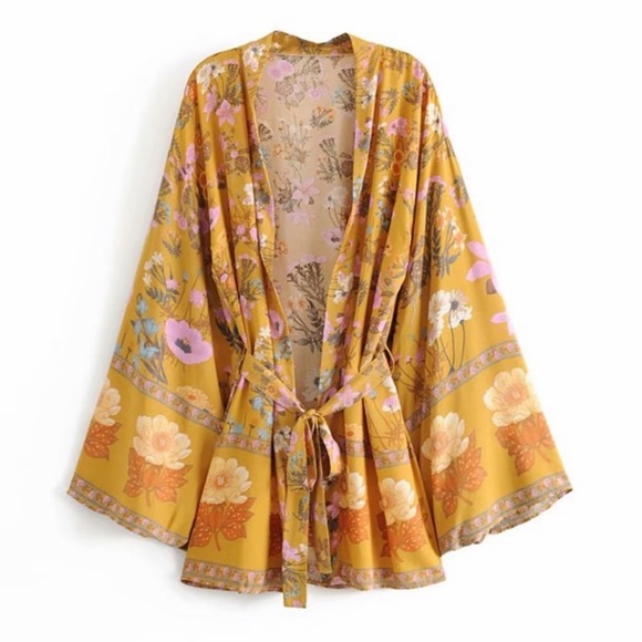 Tops - SOLD OUT Festival Bohemian Flower Printed Kimono Robe